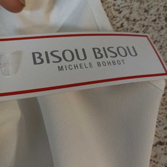 Bisou Bisou Women's Blouse Black Size M Cold Shoulder Hi Low New - Picture 5 of 5